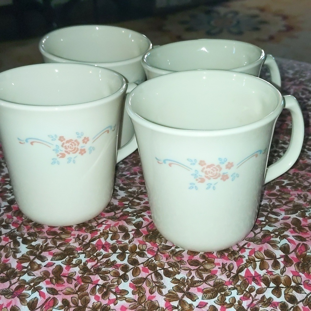 Corelle English Breakfast Mugs (Set of 4)